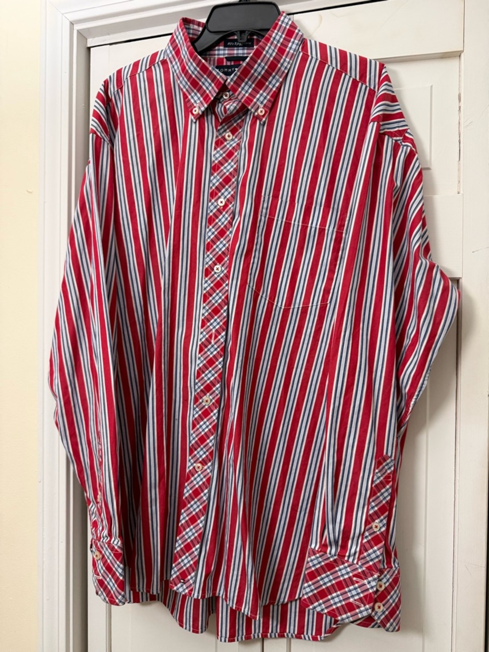 Tommy Hilfiger Red and White Vertical Stripe Button-Down Shirt men’s xl
